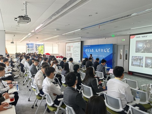 七界策略 贝壳上海门店变身，2万员工线上聆听课程，只为这件事！